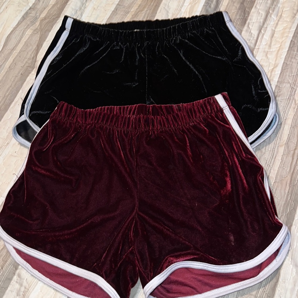 Velvet shorts